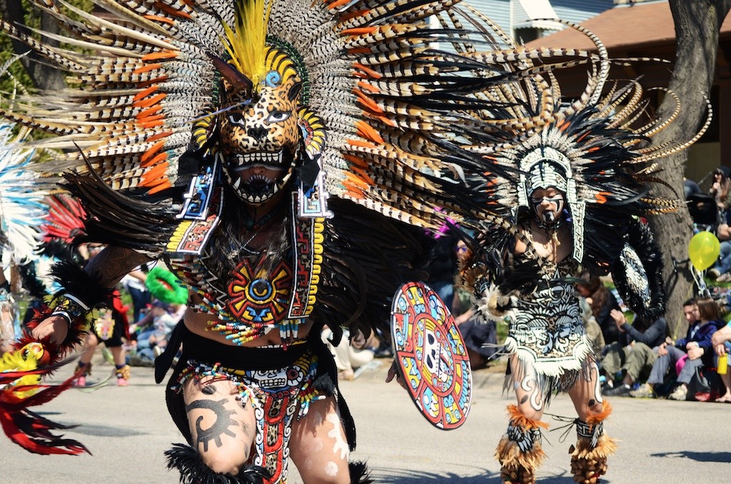 Photos 2014 Minneapolis May Day Parade Reviler